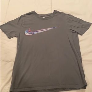 Nike logo tee
